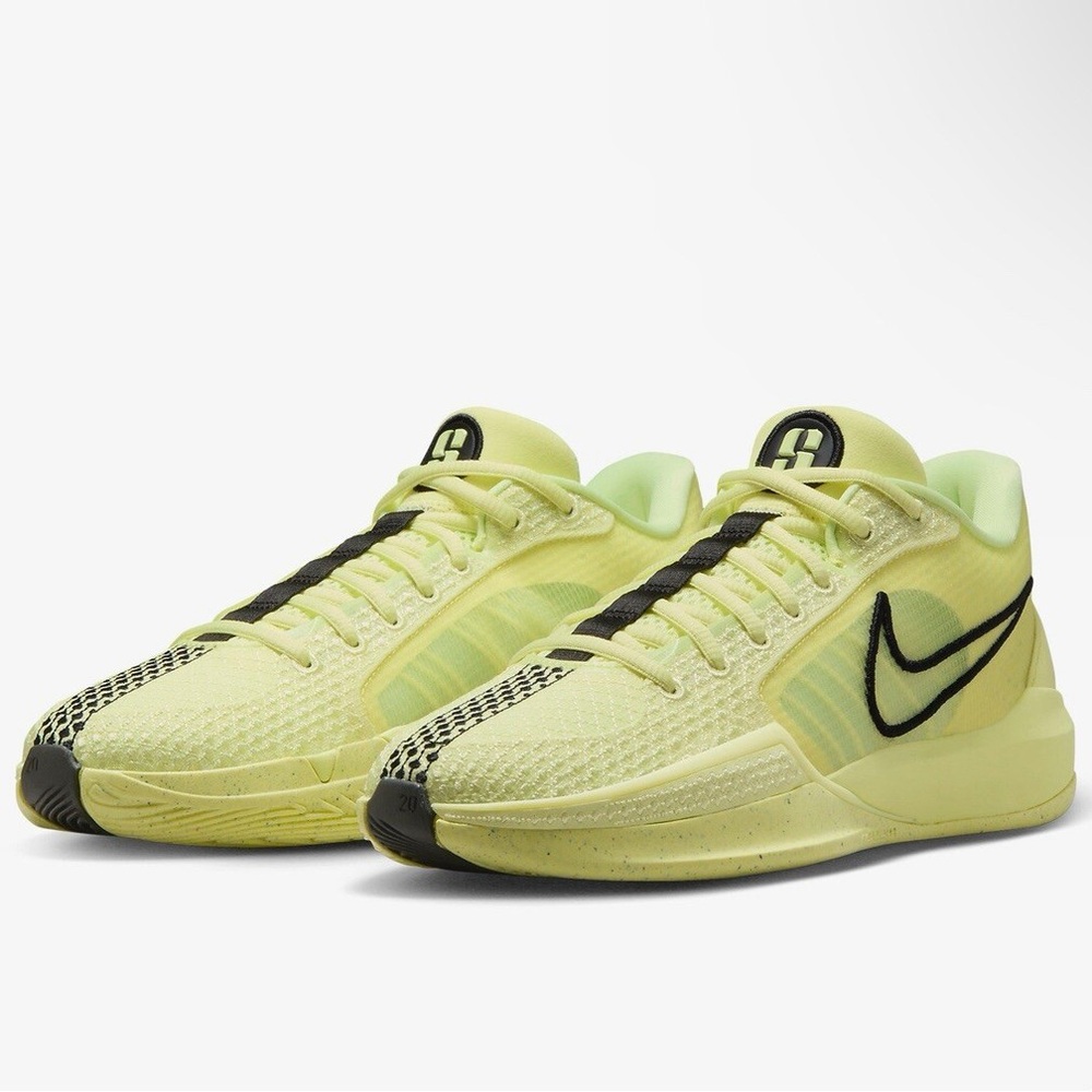 Nike Sabrina 1 "Exclamation" Size 18.5